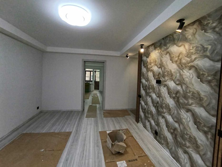 ПРОДАЖ 2-кімн. у центрі міста (А)