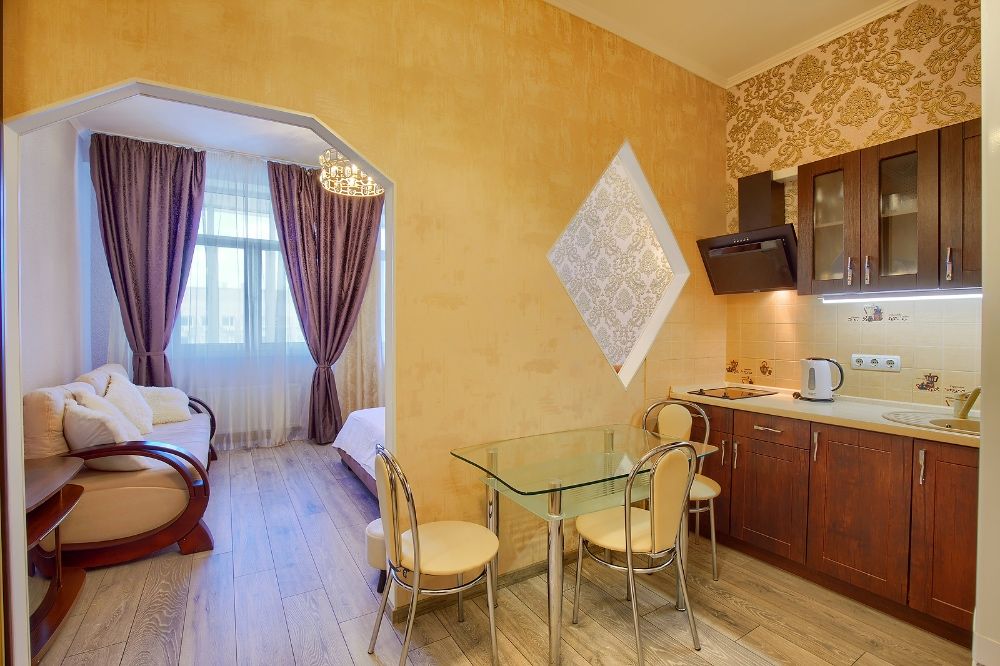 1к квартира подобово біля метро Університет