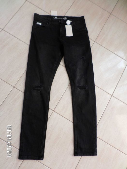 Firmowe spodnie damskie-jeans-S-36/38-elastyczne