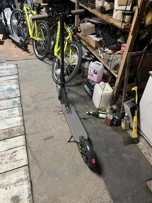 Продам kugo m4 pro в хорошем состоянии