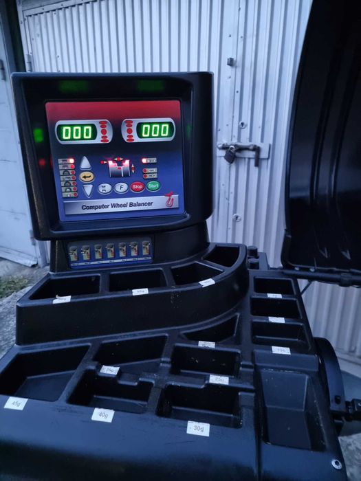 CORGHI EM7340 Automat wyważarka do kół bosch sicam hofmann beisbarth cemb Hweka Hanter