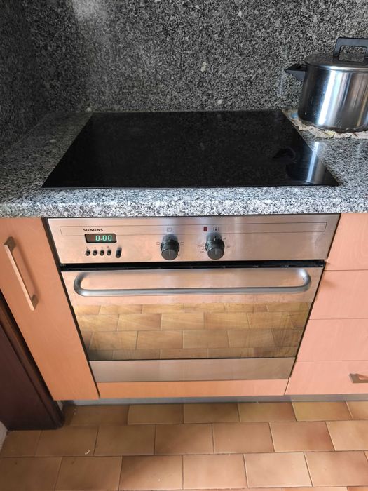 Quarto para 2 pessoas ou Casal - Ermesinde (ler)