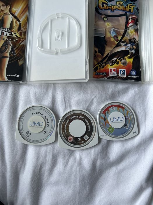 3 gry do konsoli psp