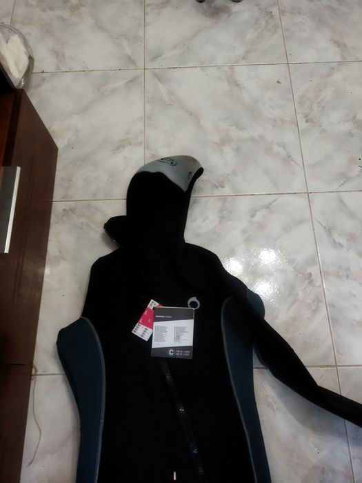 Fato de mergulho