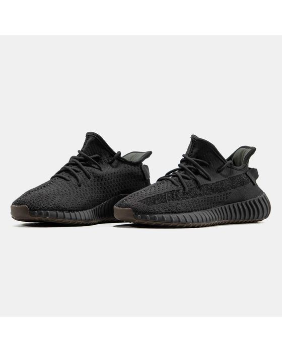 Adidas Yeezy Boost 350 V2 чорні чоловічі кросівки | 37–40 розмір
