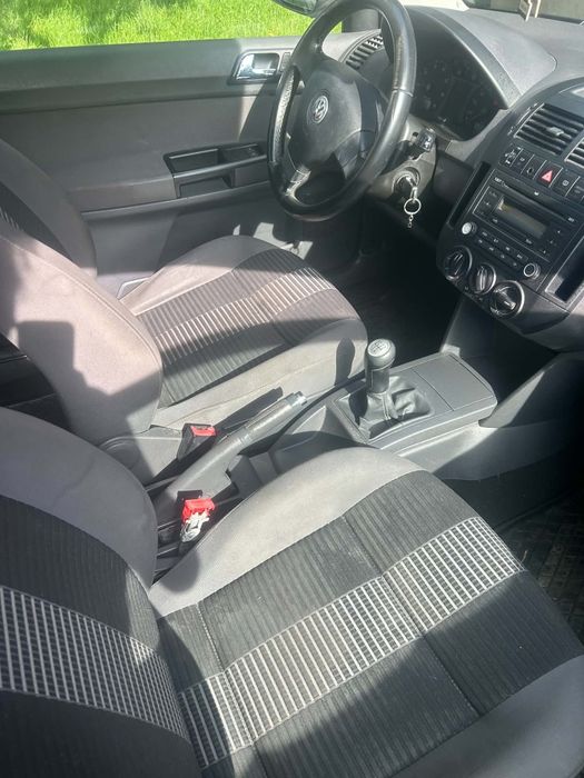 Sprzedam Volkswagena Polo