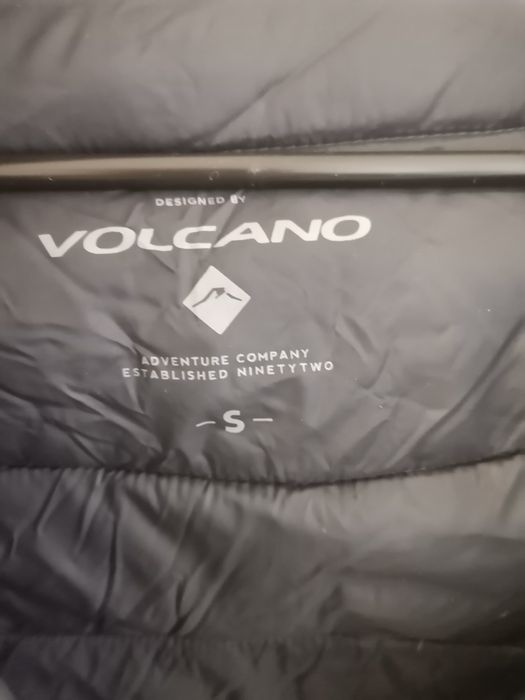 Sprzedam płaszcz Volcano