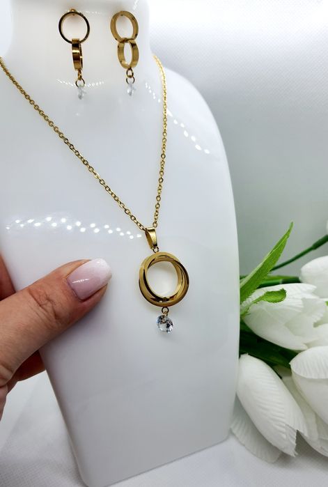 Zestaw biżuterii łańcuszek celebrytka kółeczka cyrkonie + kolczyki