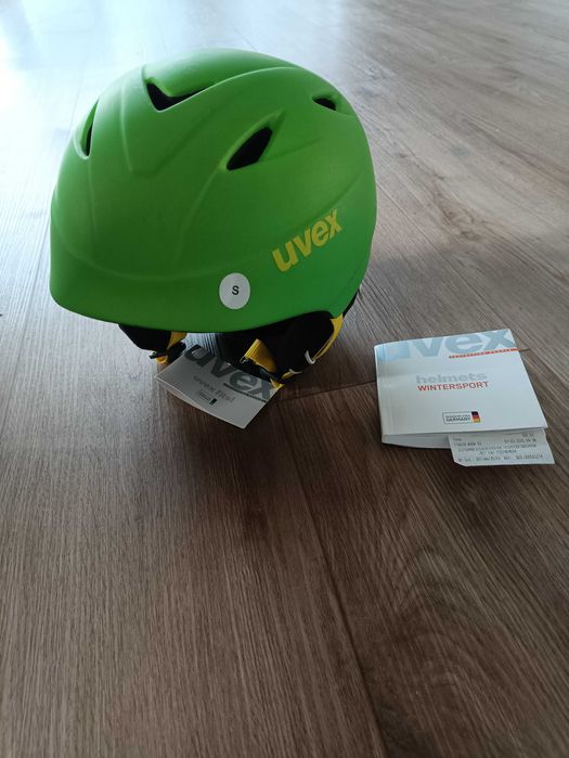 Nowy kask narciarski dziecięcy Uvex