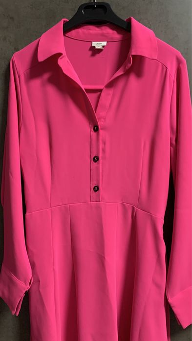 Сукня- сорочка, плаття по фігурі