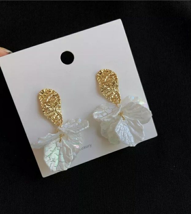 Eleganckie kolczyki damskie kwiaty aesthetic,y2k petals