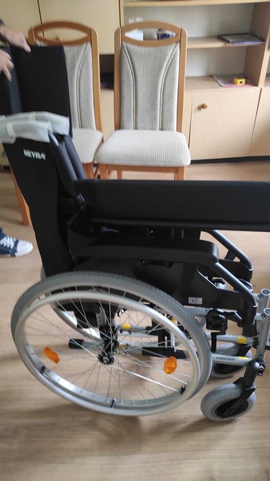 Wózek Meyra Eurochair 2 model 2.750