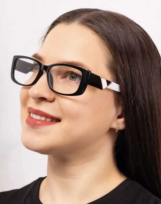 Жіночі окуляри з білою пластиковою оправою для зору ±  код 2313 С1