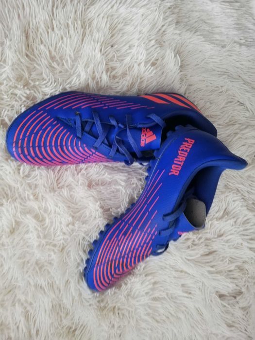 turfy Adidas Predator 42 2/3 niebieskie