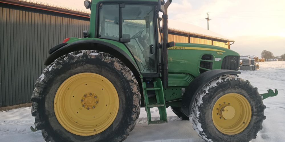 John Deere 7430 premium
