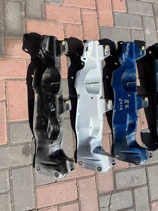 Кронштейн кріплення крила Renault Kangoo 2 (2008-2013)