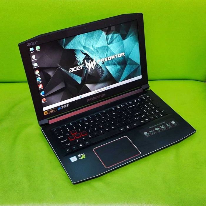 Acer Predator Helios - Gaming (PH315-51)