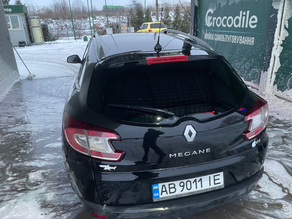 Продам машину в класному стані