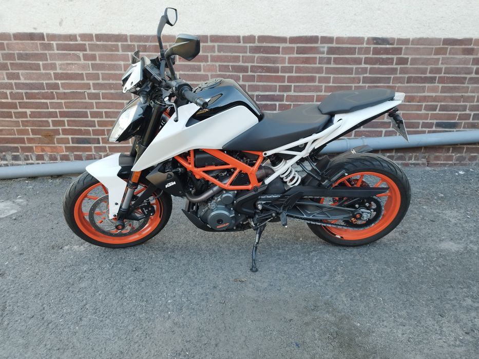 KTM Duke 125/390 Kat B - jak nowy