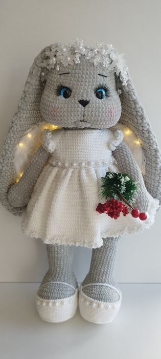 Króliczek pluszowy na szydełku