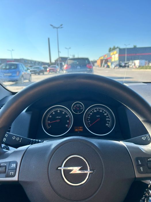 Astra h GTC 1.6 105KM