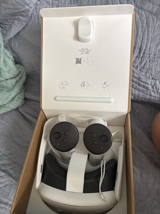 Oculus  Meta Quest 3