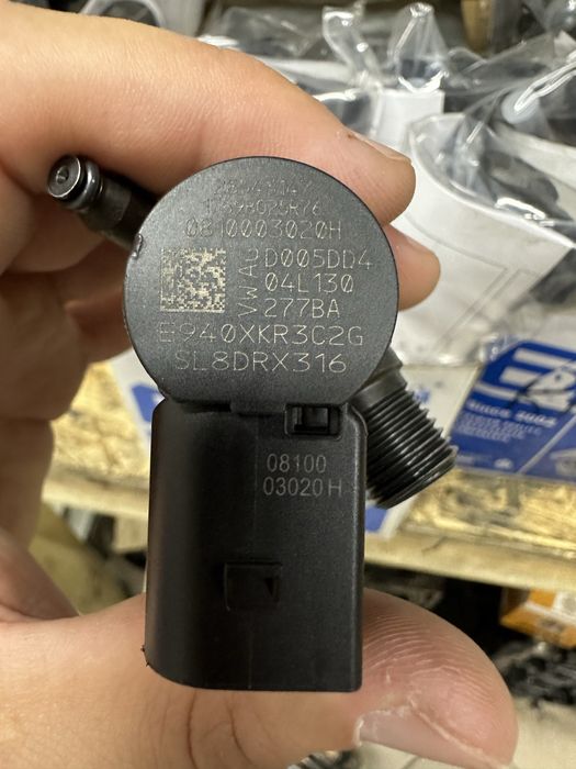 Б/В форсунка Volkswagen T6 28543147 / 04L130277BA