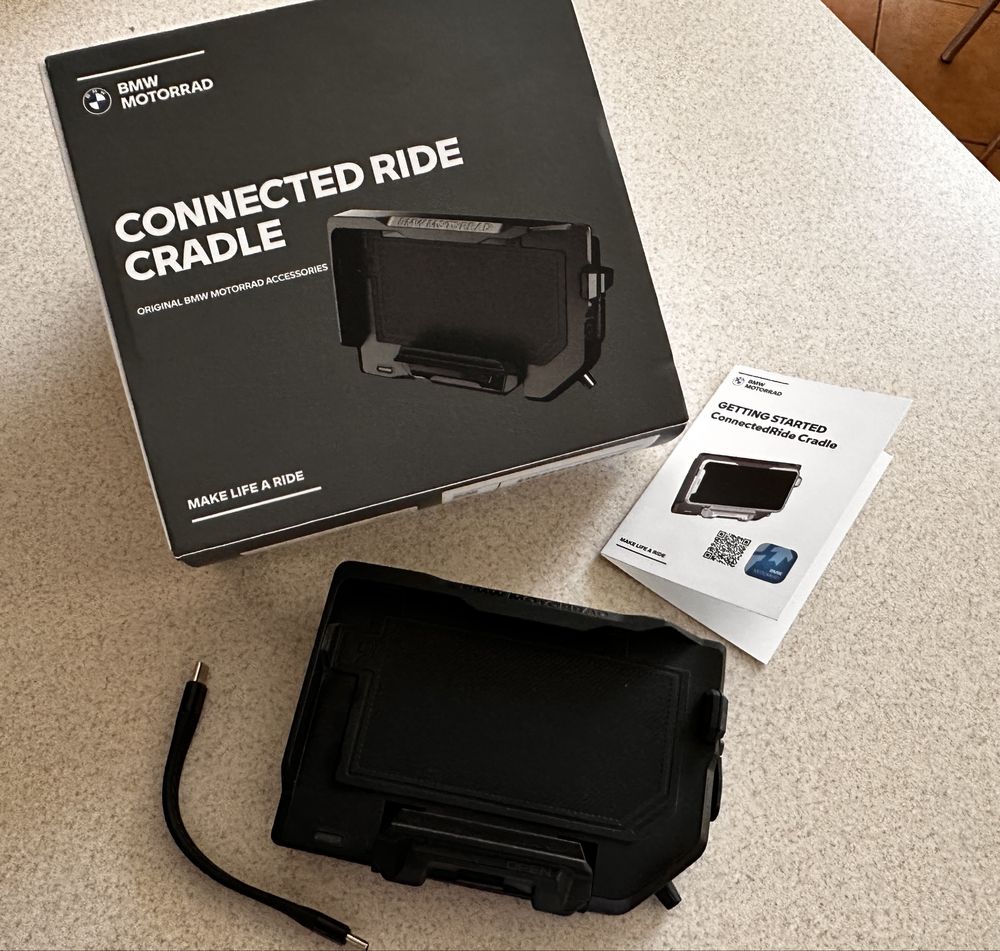 BMW CONNECTED RIDE 　　　　　　　　　CRADLE Connected Ride Cradle BMW Wrocław Stare Miasto • OLX.pl