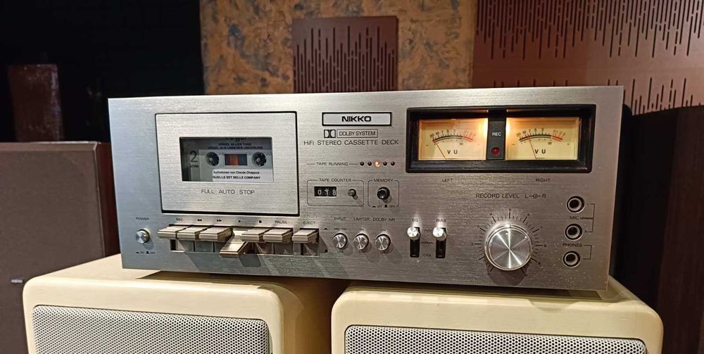 Nikko Crown CTD-2200 касетна дека