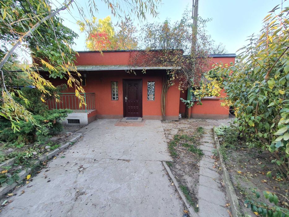 Plewiska , działka około 900 mkw . do wynajęcia