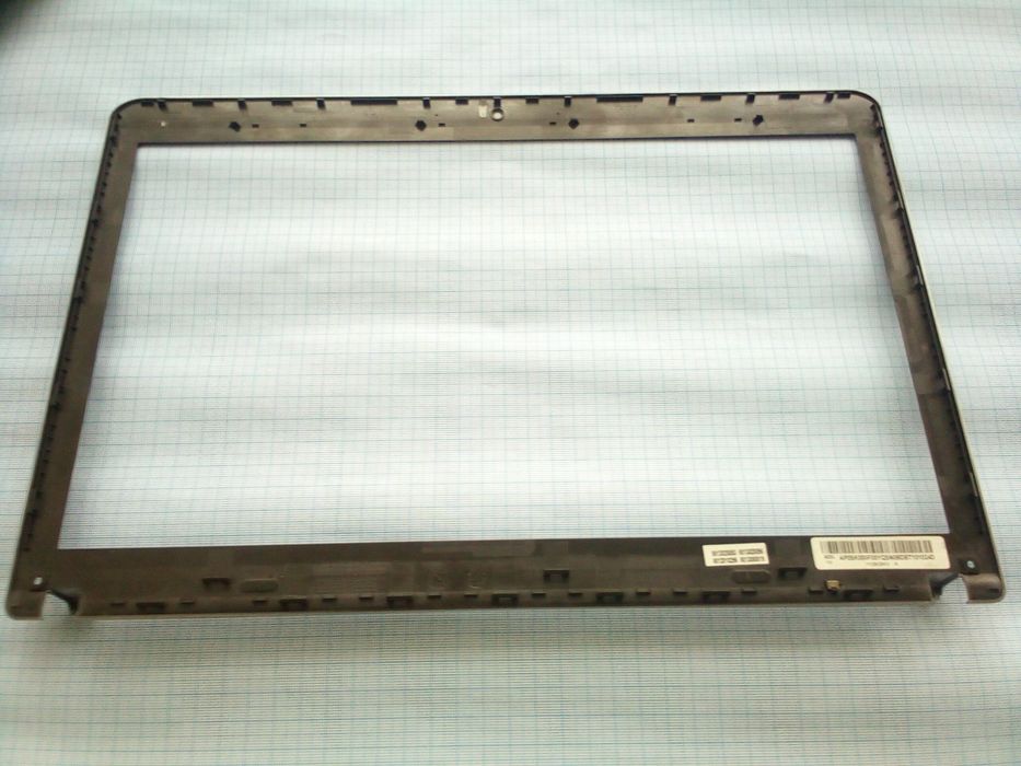 Рамка Lenovo ThinkPad E531 AP0SK000F00