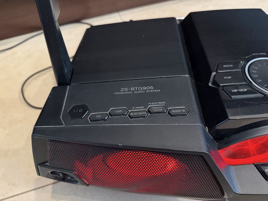 Boombox Sony zs-btg905 z bluetooth