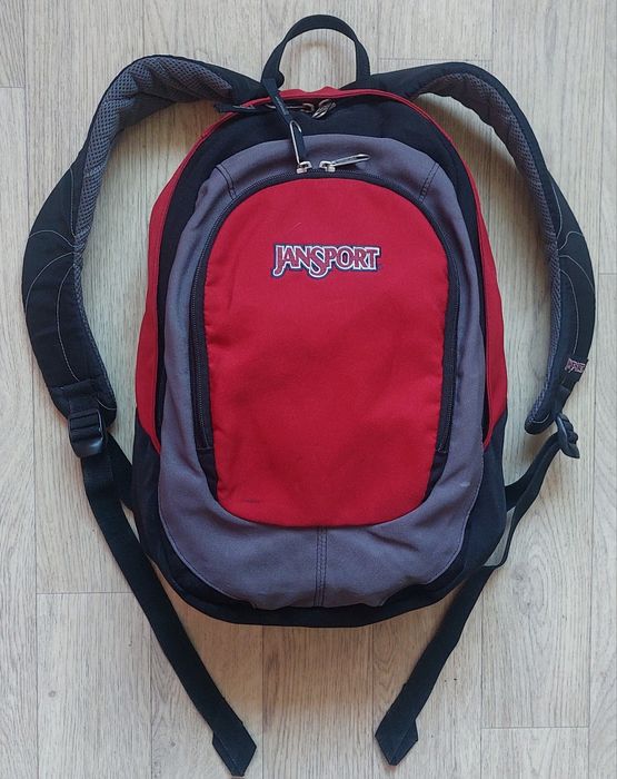 Рюкзак б/у Jansport 22L