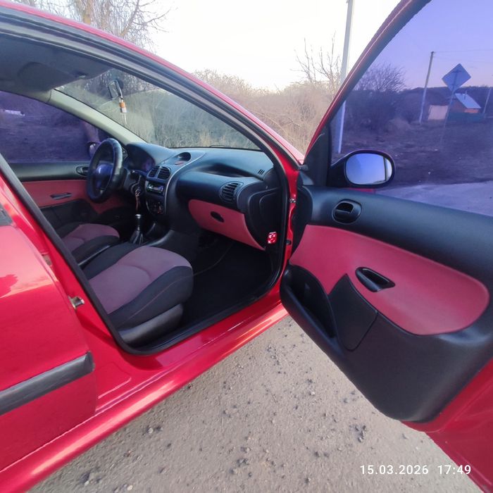 Peugeot 206 2005 рік