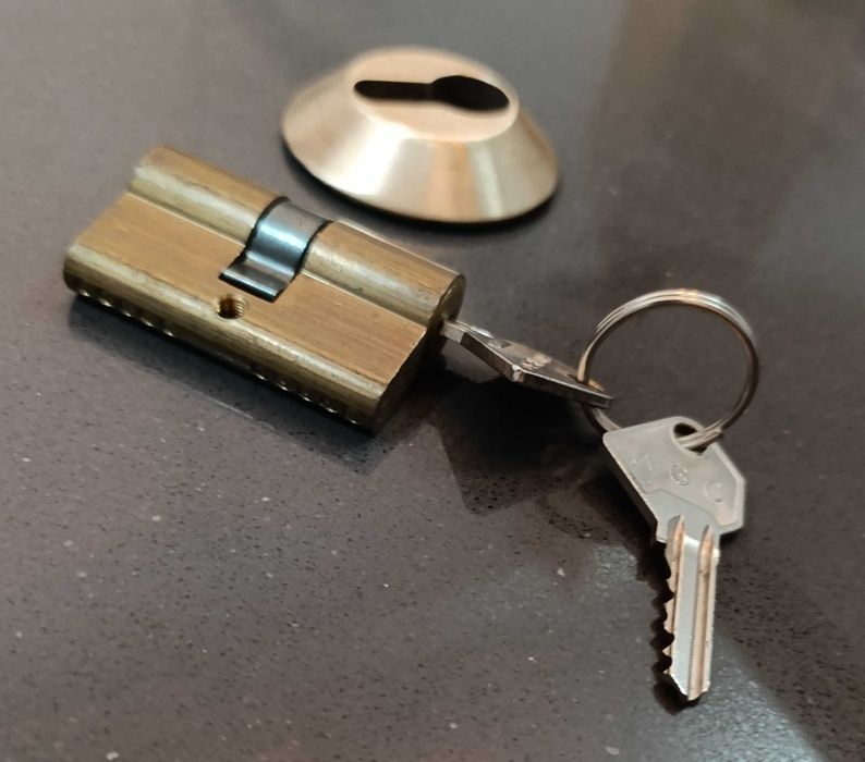 Cilindro Canhão em bronze,  completo e c/ 2 chaves - Marca AGC