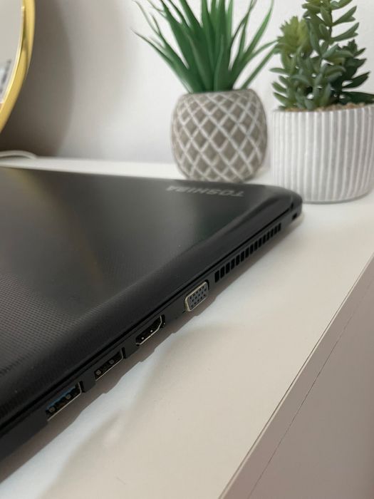 Portátil Toshiba Satellite