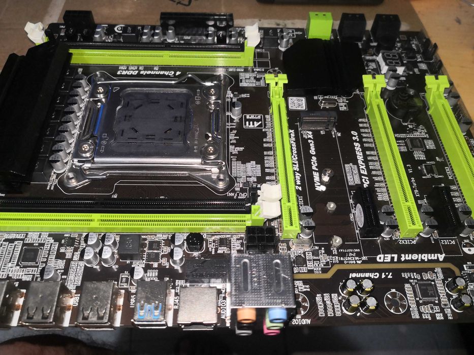 Motherboard X79 Turbo XEON E5