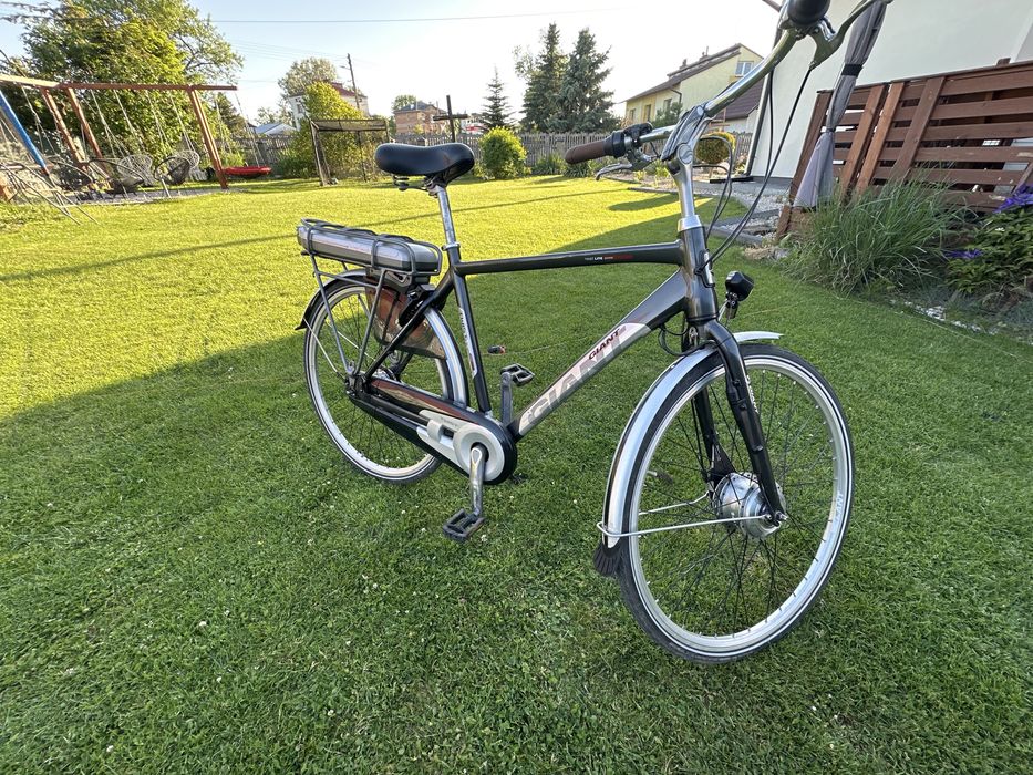 Rower Giant  z wspomaganiem elektrycznym