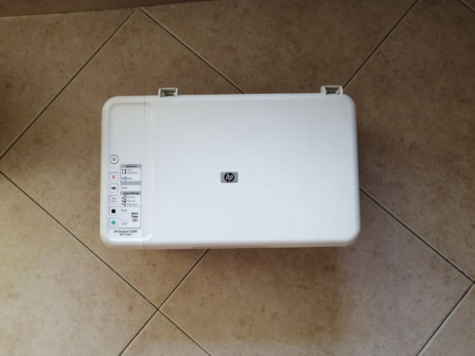 Impressora Multifunções HP Deskjet F2280 All-in-One