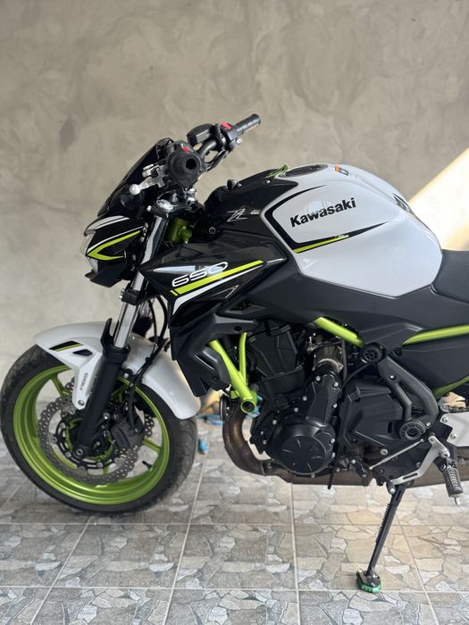 Продається мотоцикл Kawasaki Z650
