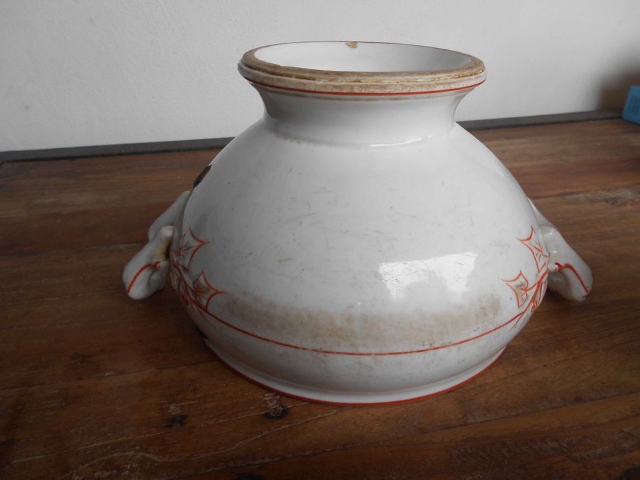 Terrinas antigas Vista Alegre sec. XIX