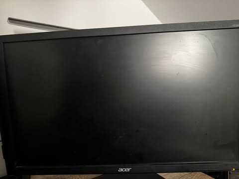 Komputer stacjonarny + monitor