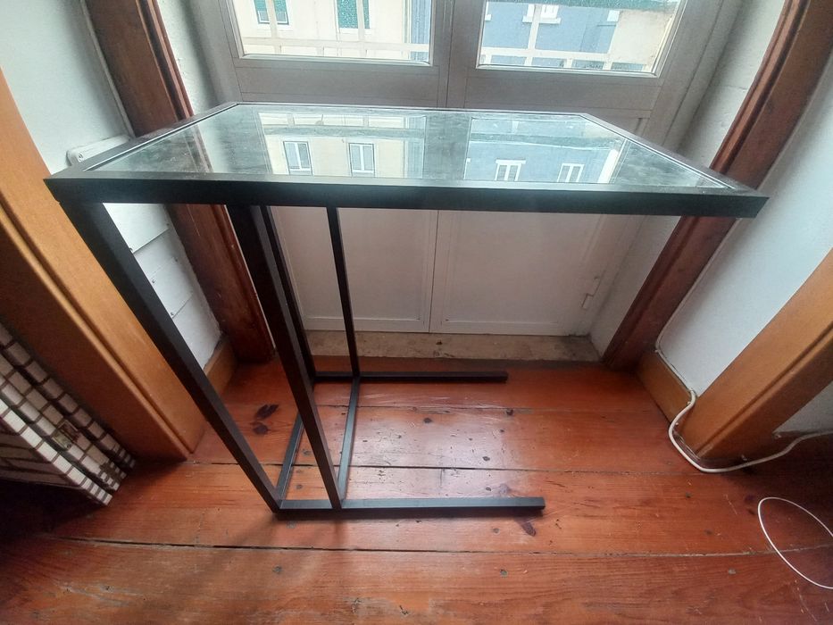 Mesa de apoio clássica