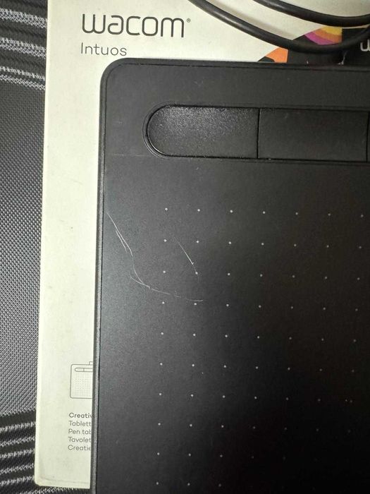 Wacom Intuos Pro S Graphics Tablet64283848613507121