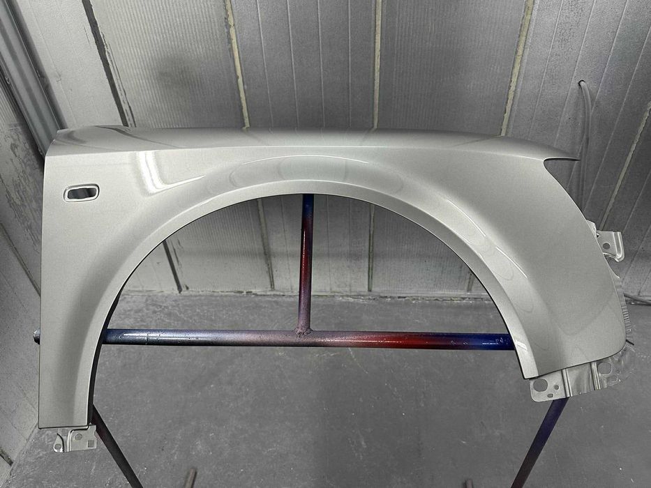 Błotnik Błotniki AUDI A4 B6 00-04r kolor LY7Q NOWY