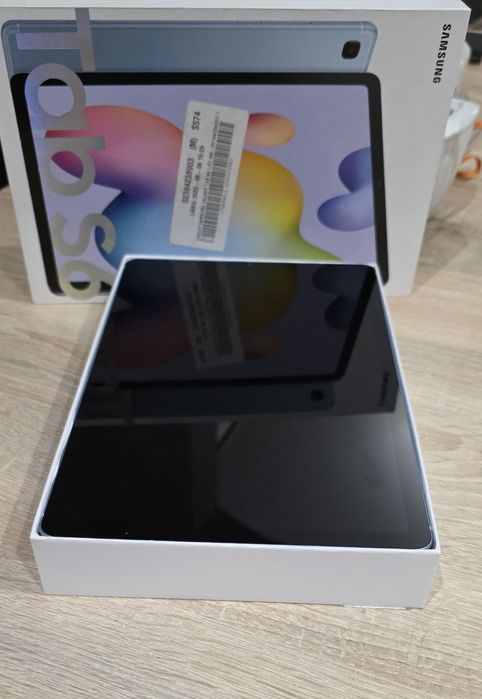 Tablet Galaxy Tab S6 Lite LTE jak nowy + gratisy