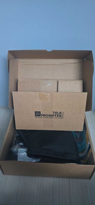 TELEPROMPTER PAD Light PRO12 do tabletów z pilotem aplikacją