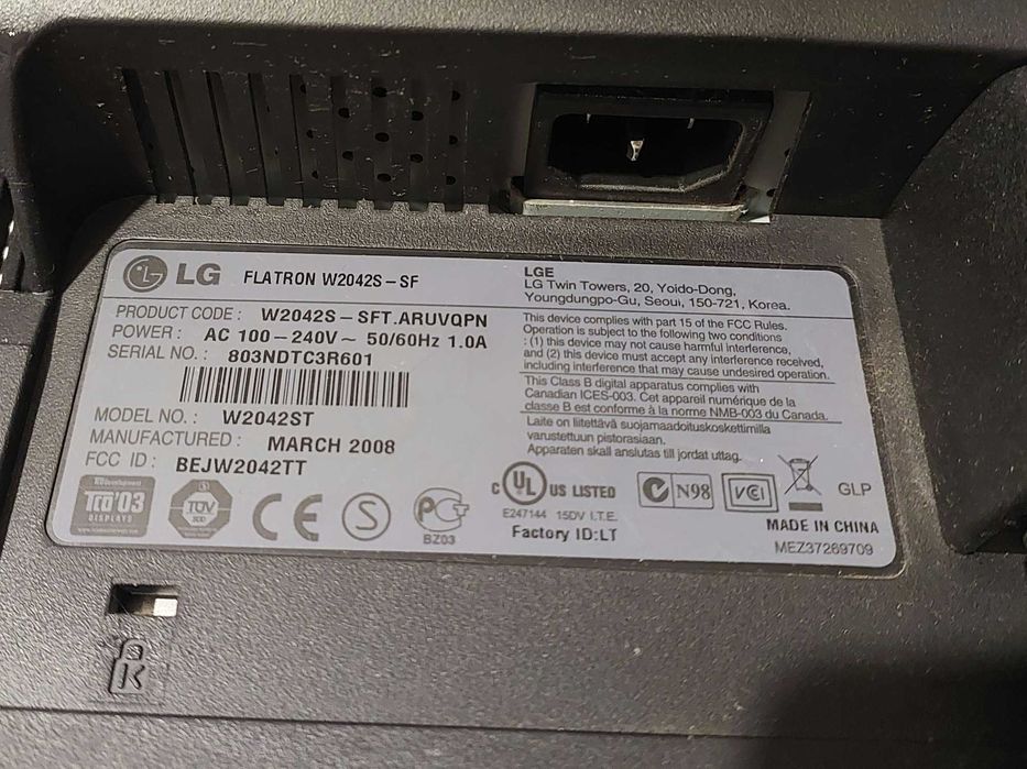 Монітор LG flatron w2042s-sf 20 дюймів