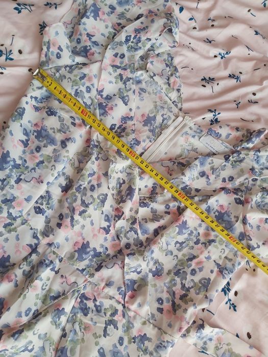 Nowa sukienka damska w kwiatki r. L Quiz