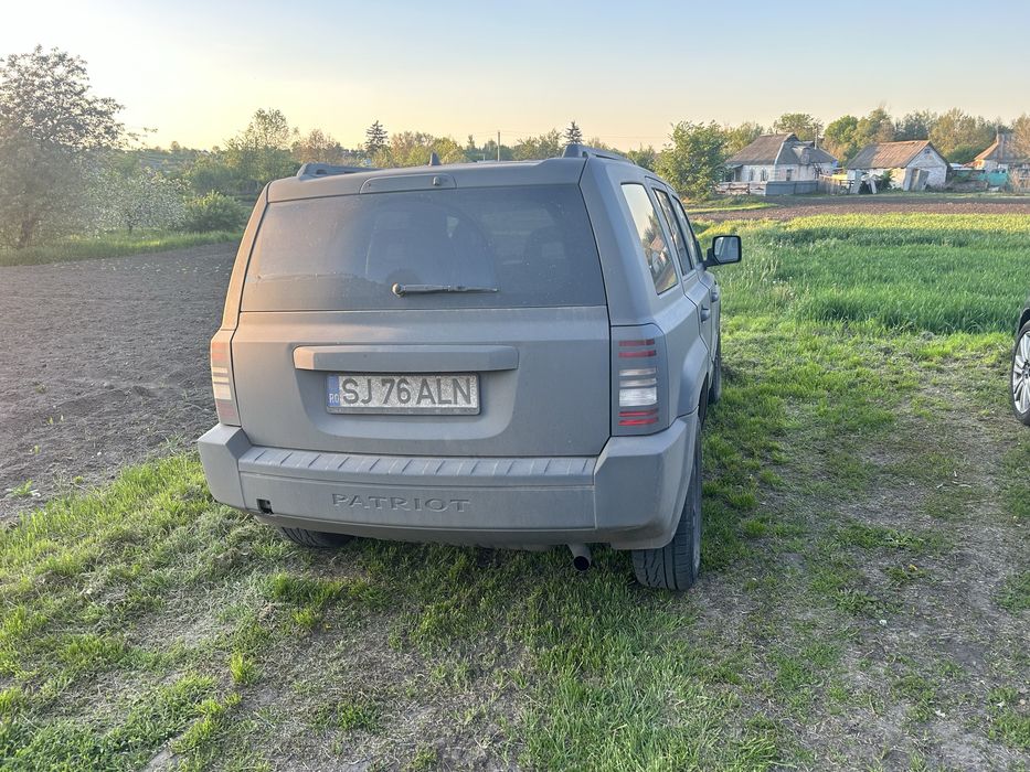 Джип патріот jeep patriot авто для військових